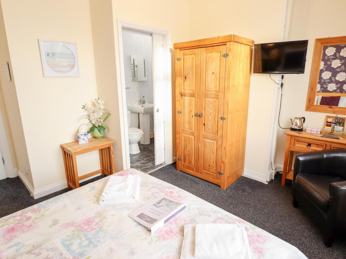 Caxton House Villa Skegness Eksteriør billede