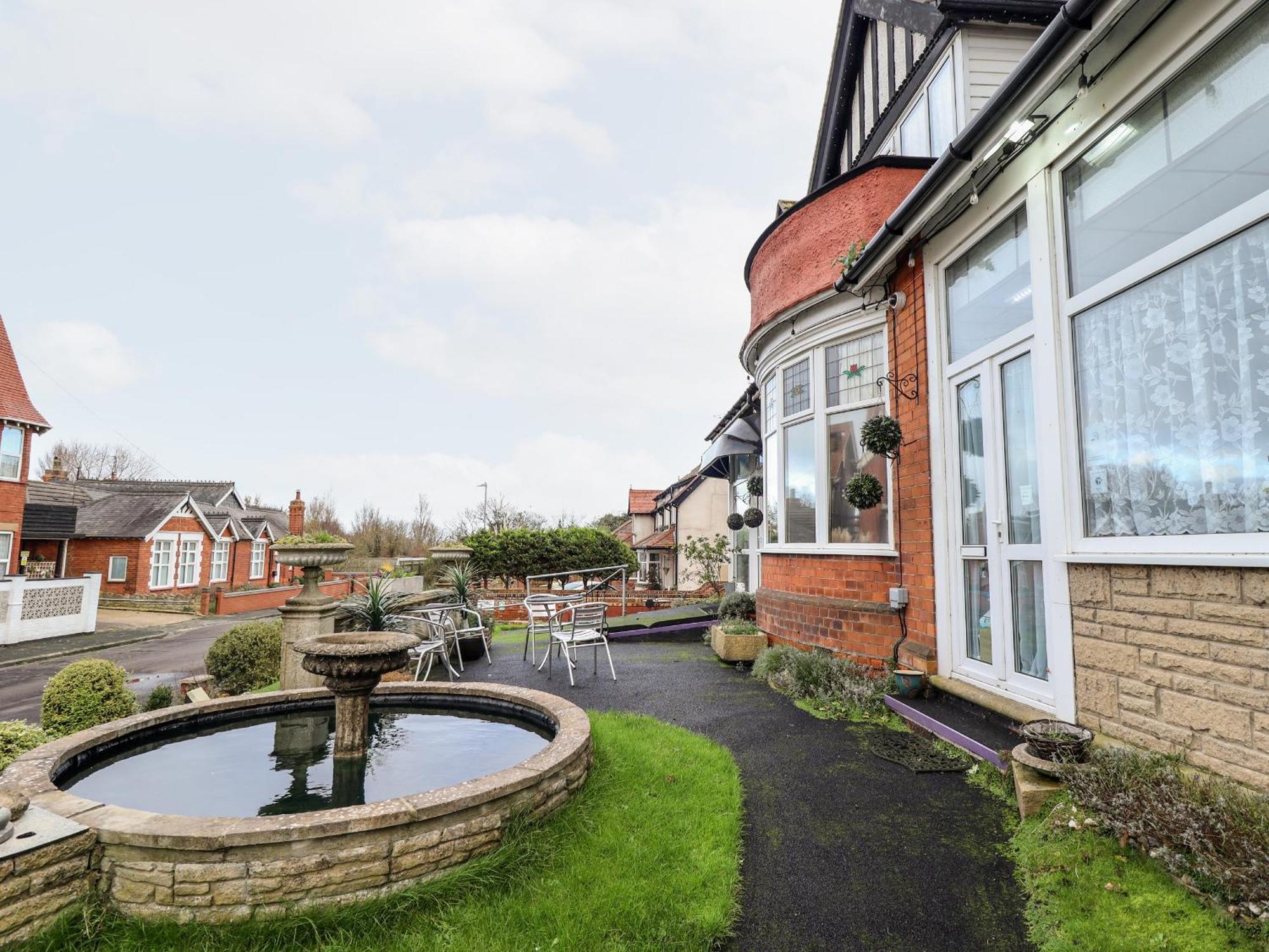 Caxton House Villa Skegness Eksteriør billede